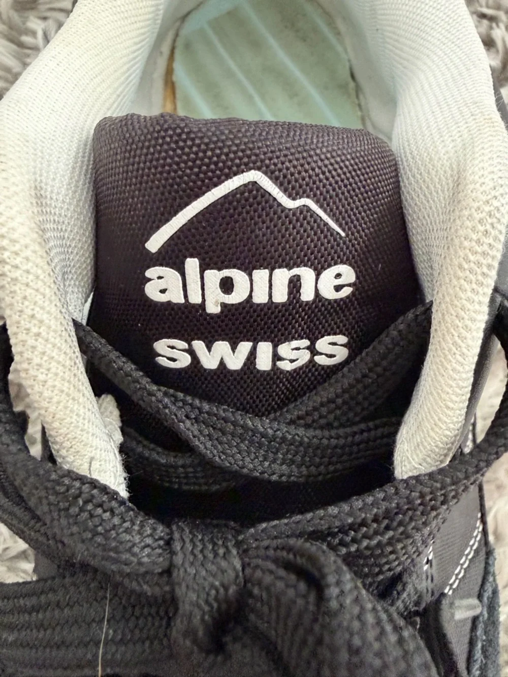 Alpine Swiss Stefan Men's Retro Sneakers Low Top Black Shoes Suede Trim Gym 15